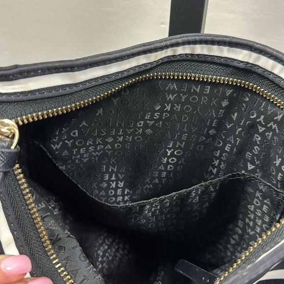 Kate Spade NY Striped Nylon Crossbody Black & White Preppy Academia Classic Chic - Picture 9 of 12